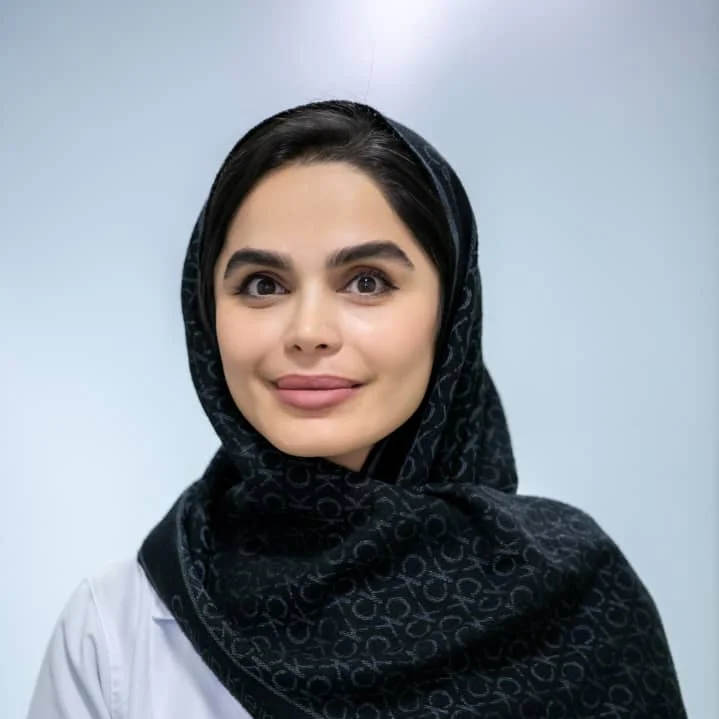 خانم دکتر نازنین حاجی زاده مسئول فنی و فلوشیپ IVF و ناباروری